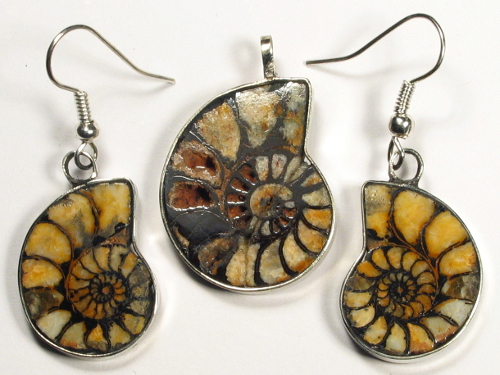 Ammonite pendant and earrings from Morocco 2,7/2,2cm