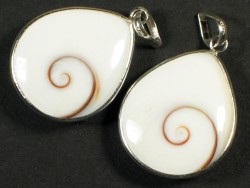 Operulum pendant drop-shaped w/silver 2,2cm