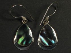Black Rainbow earring pair w/silver 2cm